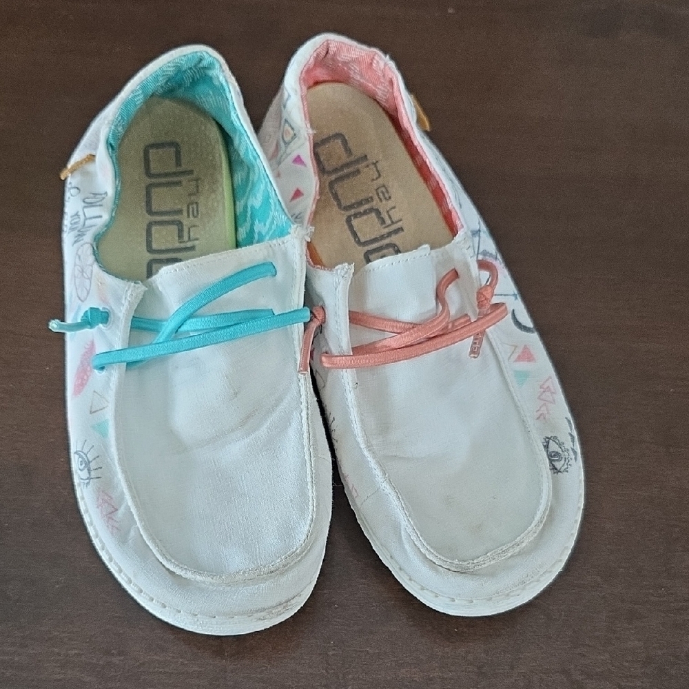 Hey Dude White and Pink Moccasins Casual Comfort